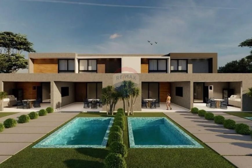 Casa B - Cond. Residencial Monte Verde - Qd. I Lt. 19