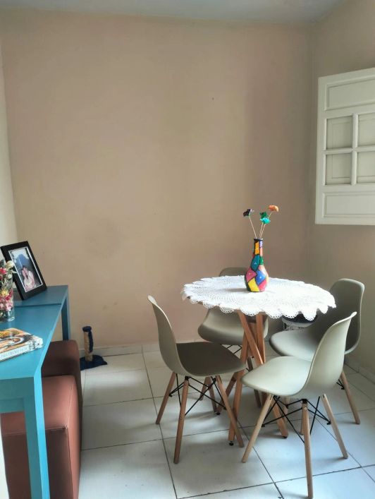 vendo sobrado no dubeaux leão - com entrada independente
