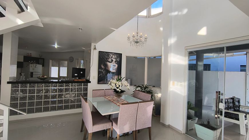Casa com belíssima vista