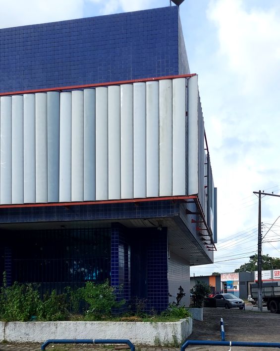 Excelente prédio comercial na Durval de Gois monteiro