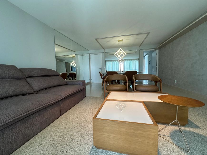 Apartamento para venda com 141m², beira-mar e 4 suítes em Jacarecica - Maceió - AL