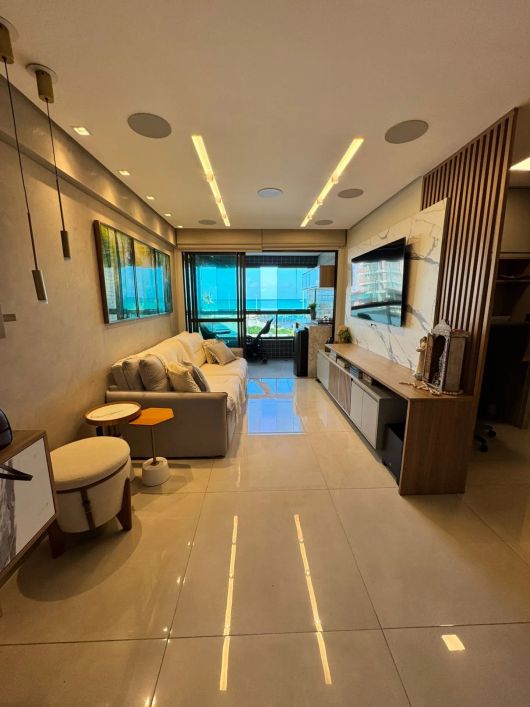 Apartamento para venda tem 108 metros quadrados com 3 quartos em Jacarecica - Maceió - AL
