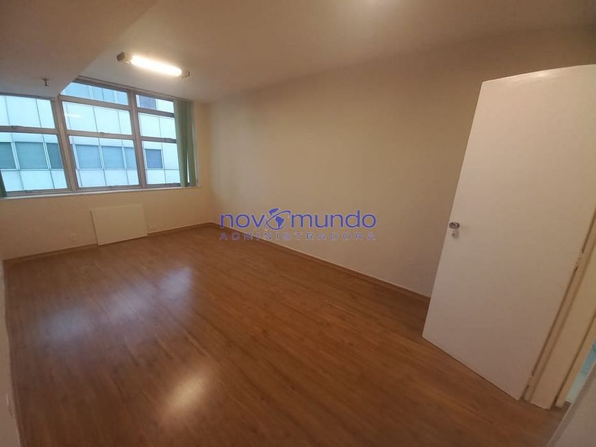 EXCELENTE SALA COMERCIAL NO CENTRO DO RIO