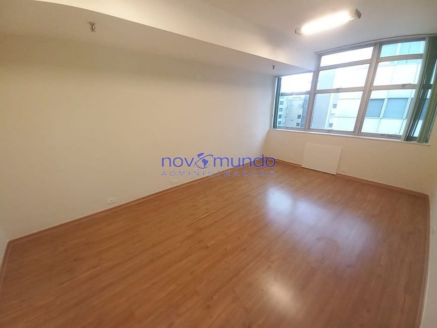 EXCELENTE SALA COMERCIAL NO CENTRO DO RIO
