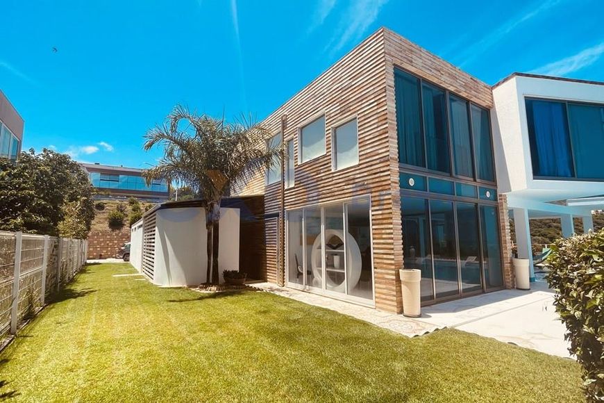 Casa em Condomínio de 3 quartos no bairro Jacarecica