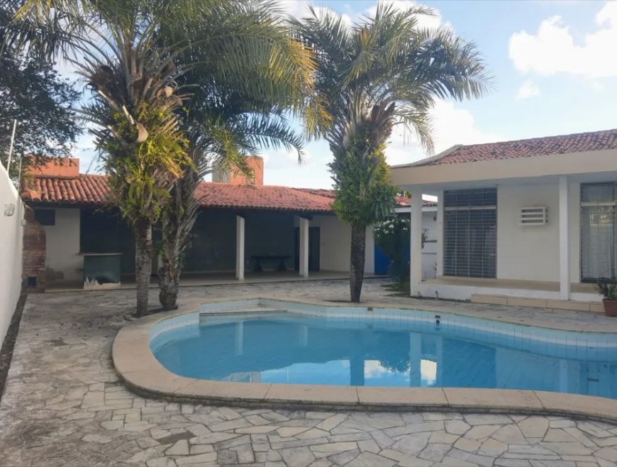 Imóvel para aluguel com 470 metros quadrados com 4 quartos em Pitanguinha - Maceió - AL