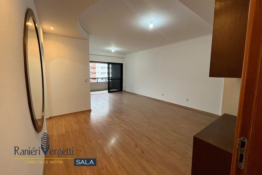 Apartamento na Ponta Verde - 3 quartos, perto da Praia