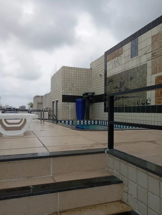 Duplex para venda tem 380 metros quadrados com 4 quartos em Ponta Verde - Maceió - AL