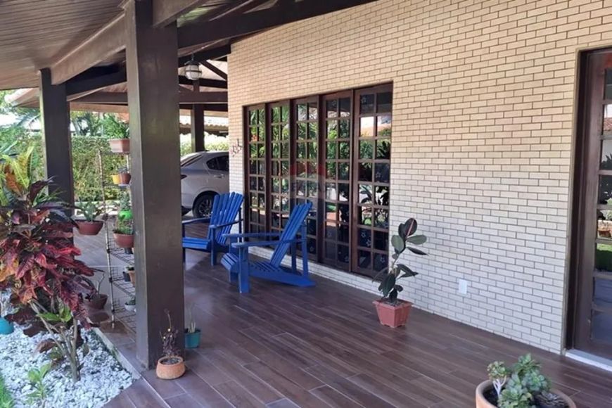 CASA COM 4 QUARTOS NO CONDOMÍNIO ALDEBARAN BETA
