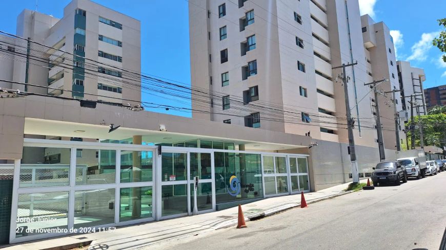 Apartamento no Condomínio VARANDAS DO ALTO no Farol