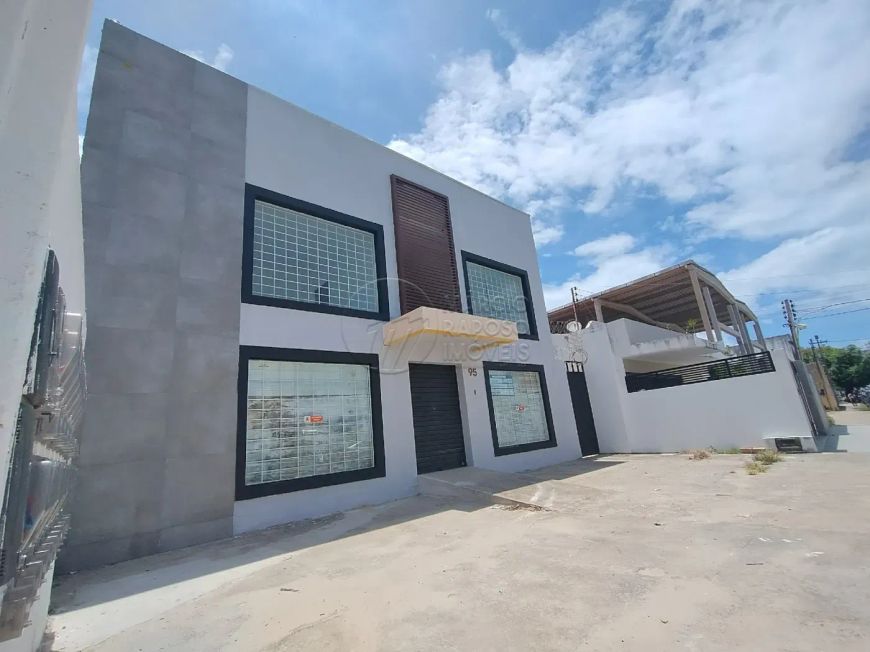 PONTO COMERCIAL COM 740,00M² NO CENTRO