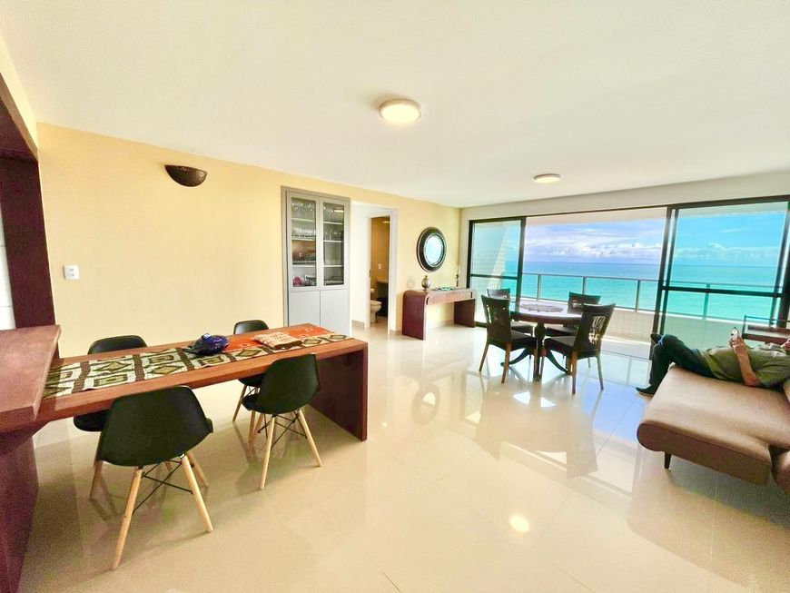 Beira Mar com 138 metros com 4 suítes / vista mar de todos os cômodos- Maceió - Alagoas