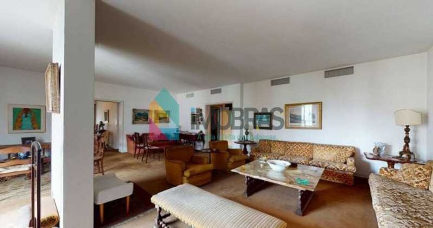 COBERTURA DUPLEX EM COPACABANA