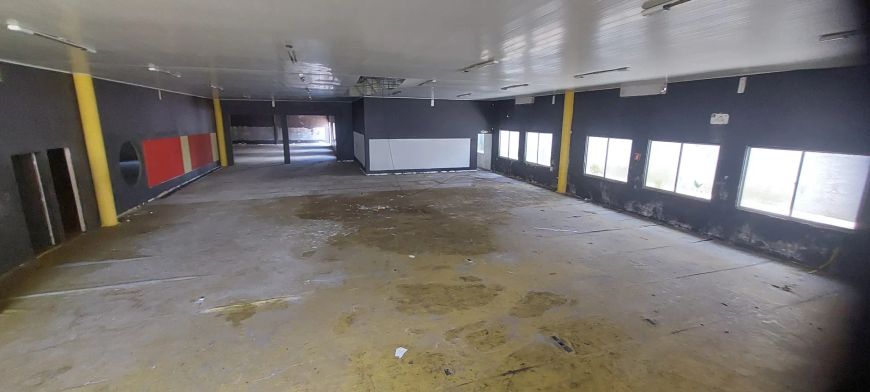 Imóvel para venda tem 2800 metros quadrados em Gruta de Lourdes - Maceió - AL