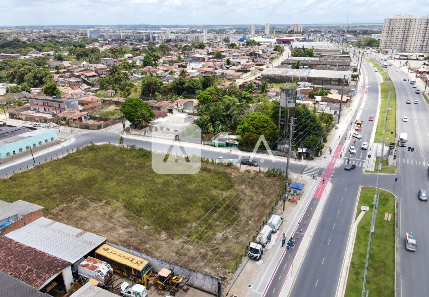 Vende-se terreno 75x45m² em localização estratégica no Antares - Maceió