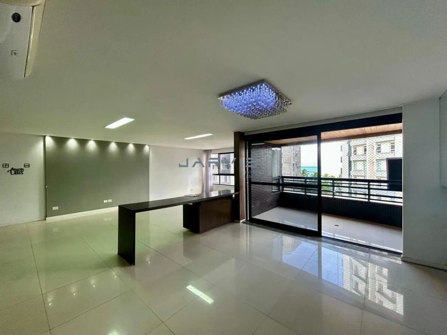 Cobertura Duplex com 5/4, à venda no bairro de Ponta Verde - R$ 4.000.000,00