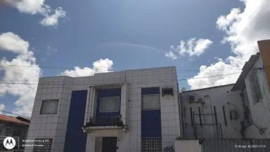 Prédio Comercial com 07 salas - Ao lado Banco Itaú Farol