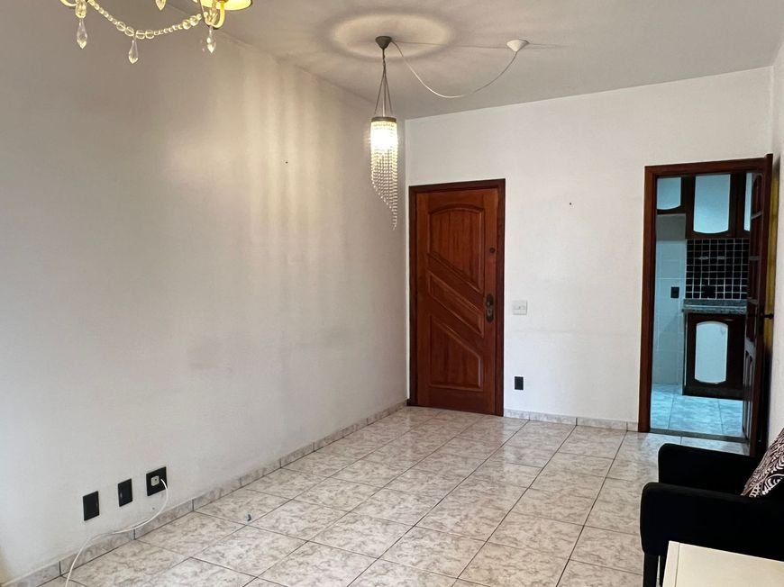 Apartamento para venda possui 101 metros quadrados com 3 quartos
