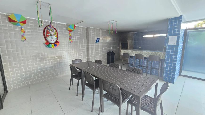 Imóvel para venda possui 80 metros quadrados com 3 quartos em Farol - Maceió - AL