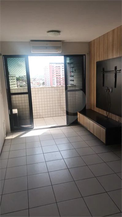 Apartamento com 3 quartos à venda em Poço - AL