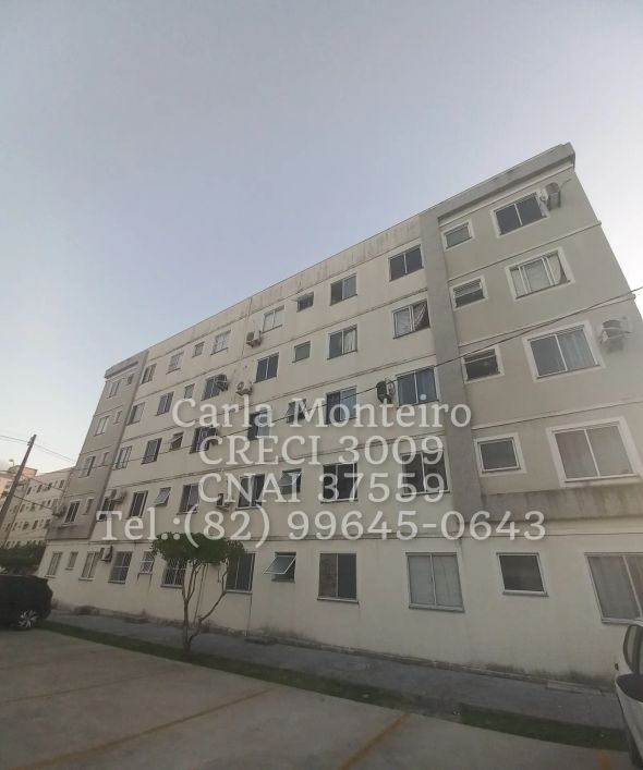 Imóvel para venda possui 48 m² com 2 quartos em Tabuleiro do Martins - Maceió - AL