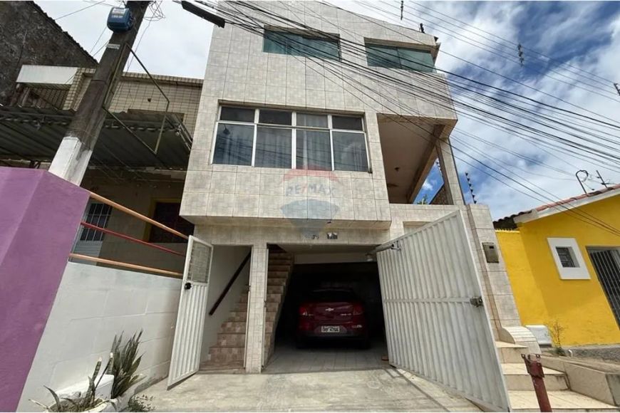 Casa à venda no Poço