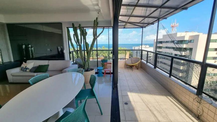 Cobertura de 217m² com vista para o mar na Mangabeiras