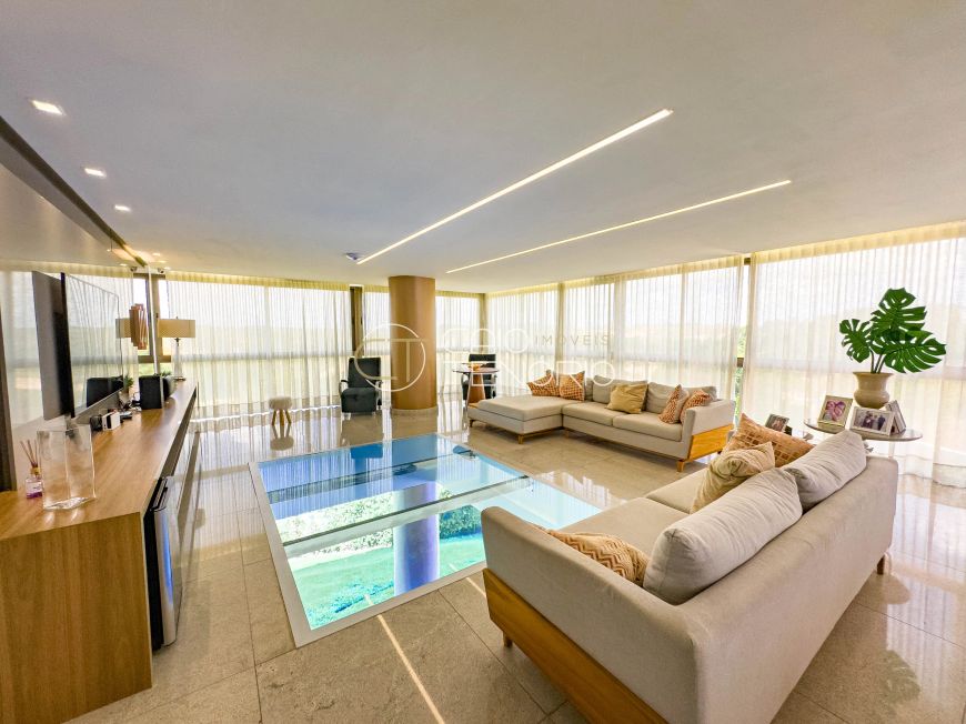 Casa com 642 m2 6 quartos sendo 4 suítes no Condomínio Atlantis