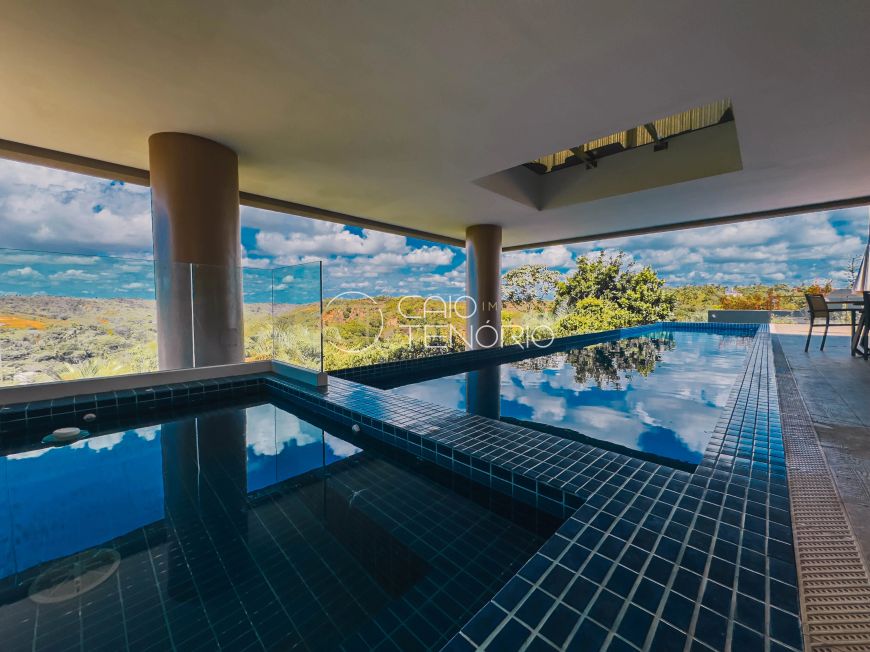 Casa com 642 m2 6 quartos sendo 4 suítes no Condomínio Atlantis