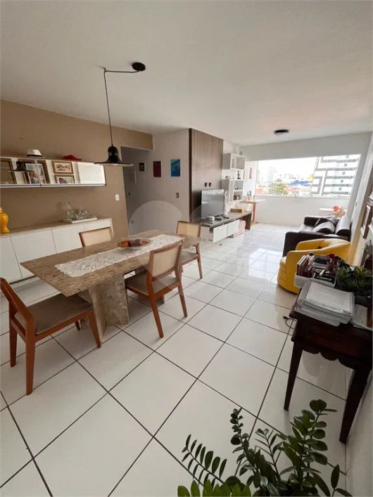 Apartamento com 3 quartos à venda em Poço - AL