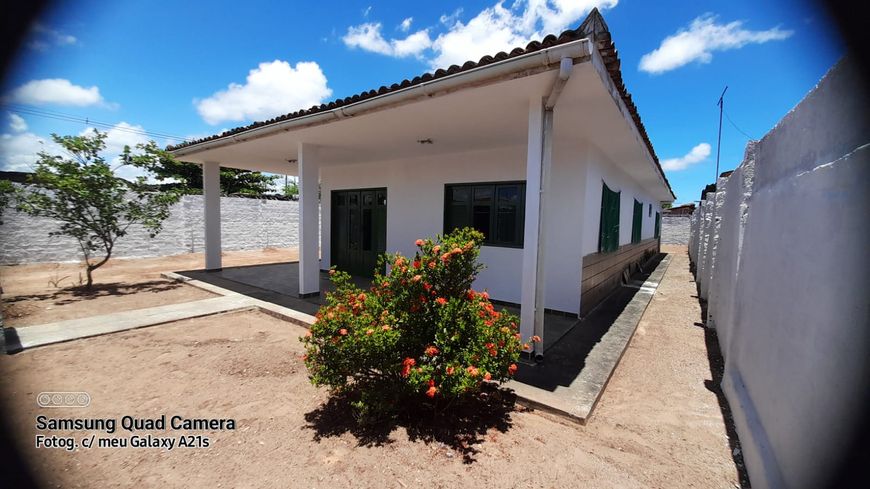 Térrea para venda possui 180 metros quadrados com 3 quartos em Tabuleiro do Martins - Maceió - AL