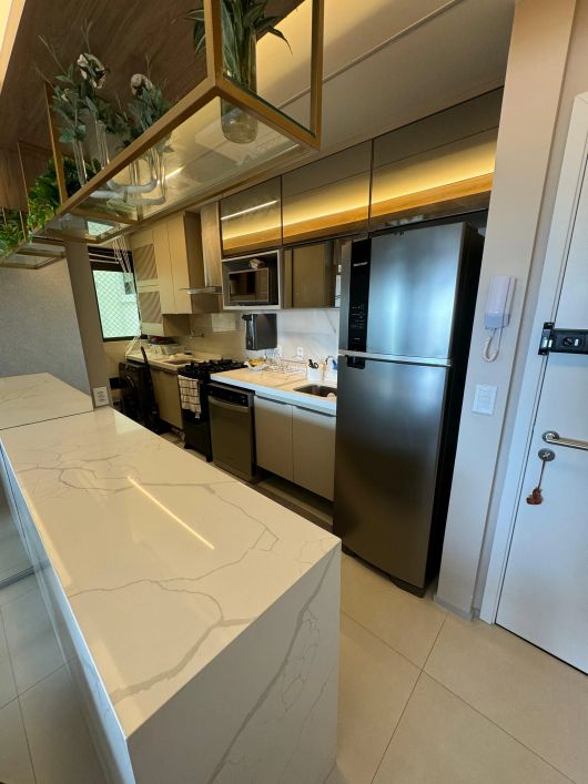 Apartamento Mobiliado com Vista para o Mar a 4 Quadras da Praia