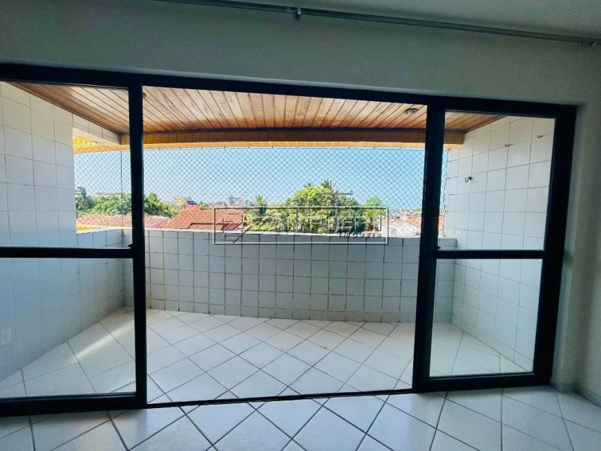 Apartamento para vender na Gruta de Lourdes, Maceió - AL