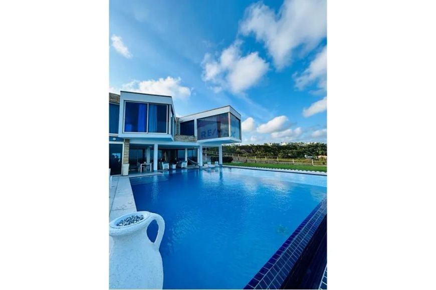 Casa a venda em Jacarecica