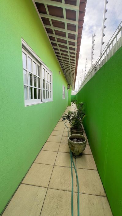 Imóvel para venda tem 305 metros quadrados com 3 quartos em Gruta de Lourdes - Maceió - AL