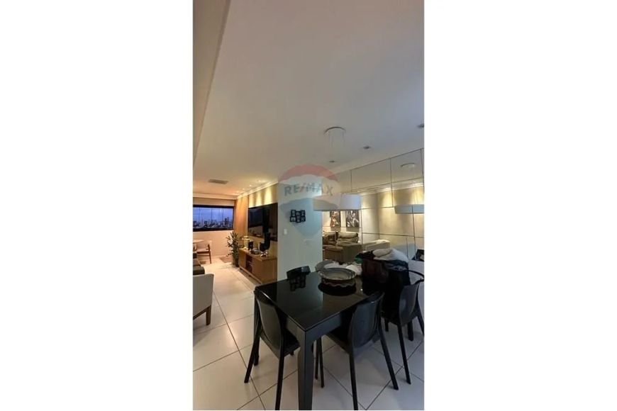 Apartamento Moderno com Vista Incrível em Maceió