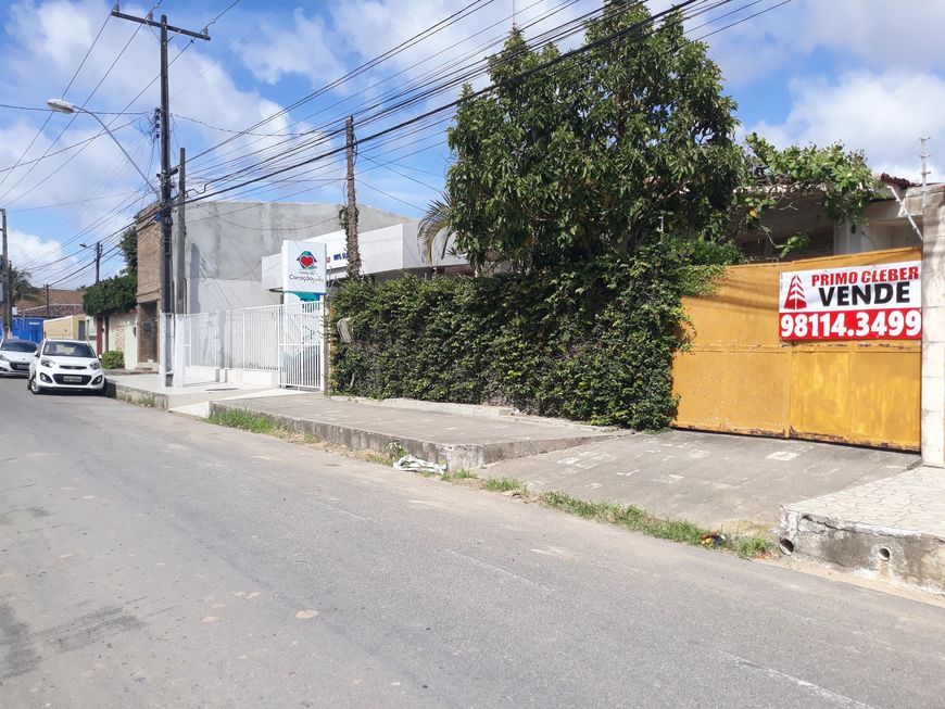 Imóvel comercial na Gruta de Lourdes