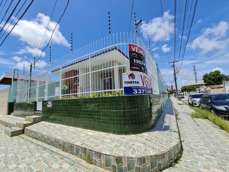 Casa com 5 quartos em Gruta de Lourdes - Maceió - AL
