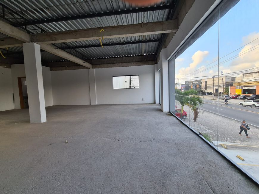 Galeria para aluguel possui 45 metros quadrados em Serraria - Maceió - AL
