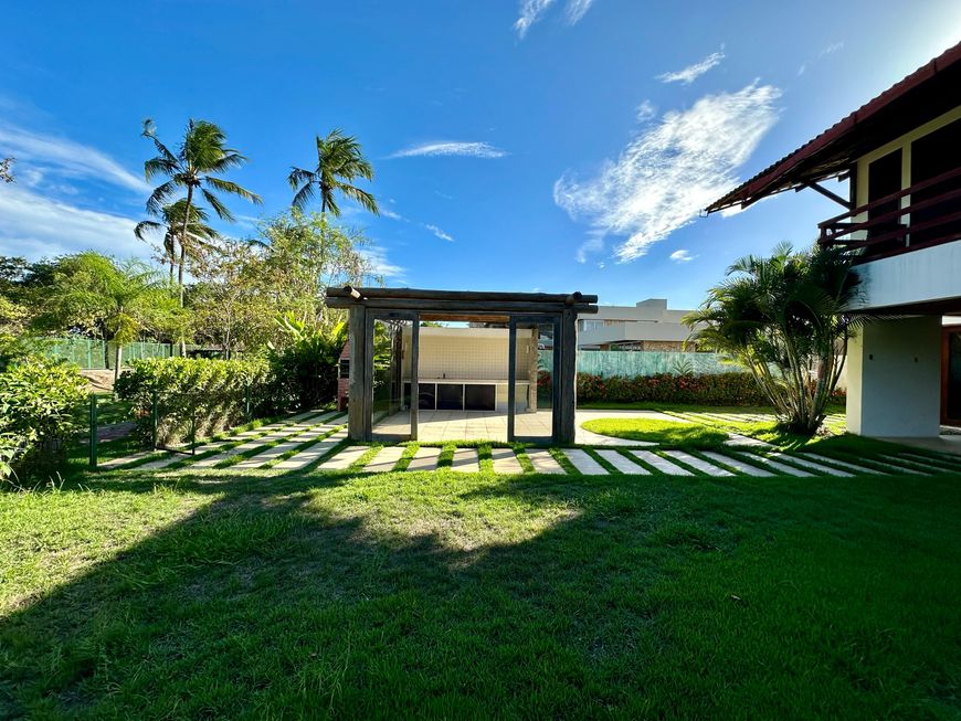 Linda casa em frente ao mar na Morada da Garça