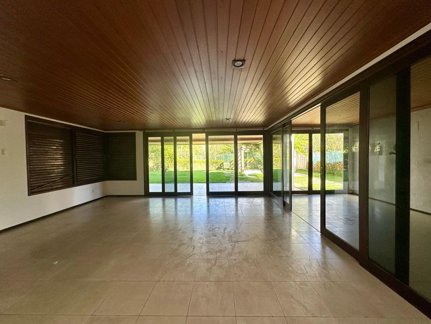 Linda casa em frente ao mar na Morada da Garça