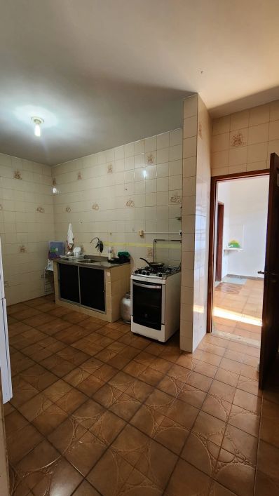 Excelente casa com 4 quartos e 2 suítes, em Gruta de Lourdes - Maceió - AL
