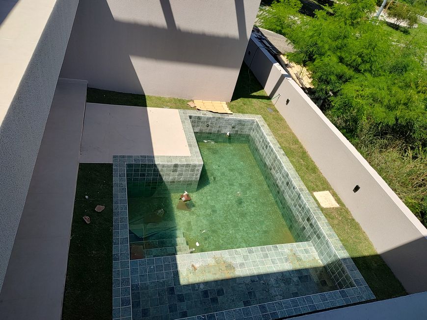 Belíssima casa nova no Condomínio Residencial Atlantis