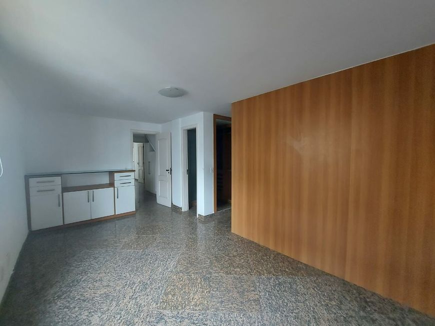 Cobertura Dúplex 5 suítes 4 vagas Recreio