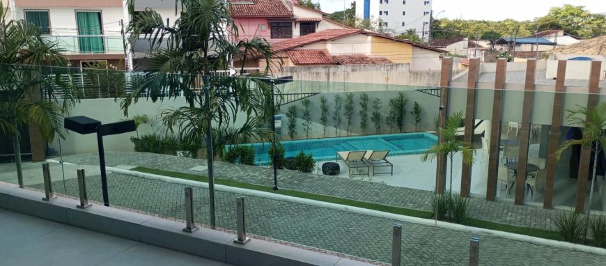 3 Quartos sendo duas Suítes