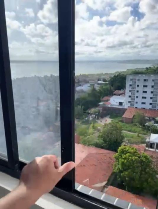 PS: VENDO APTO 3/4, NO FAROL