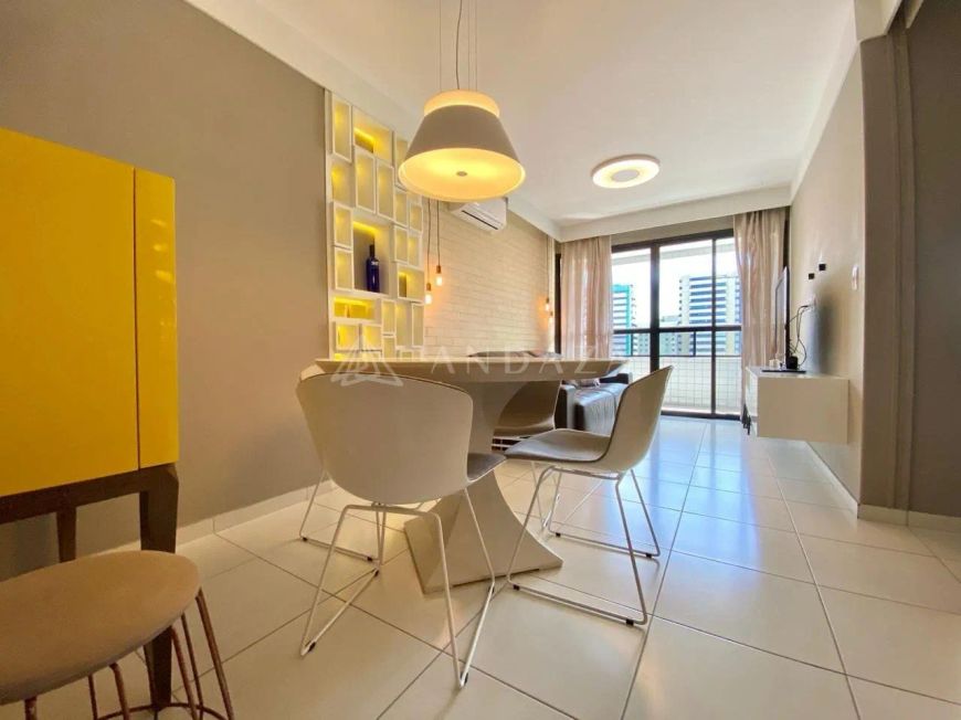 Apartamento Ponta Verde | 2 Quartos | Mobiliado | 67M2 | Uma Quadra da Orla