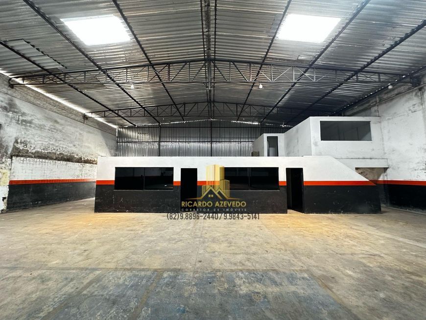 Galpão com 1.700m², Feitosa. Imóvel em excelente estado de conservação, localização privilegiada