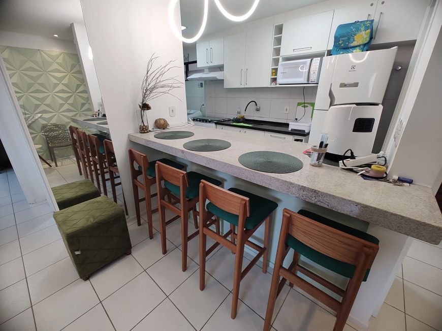 Vendo excelente apartamento 2 quartos mobiliado porteira fechada - Poço