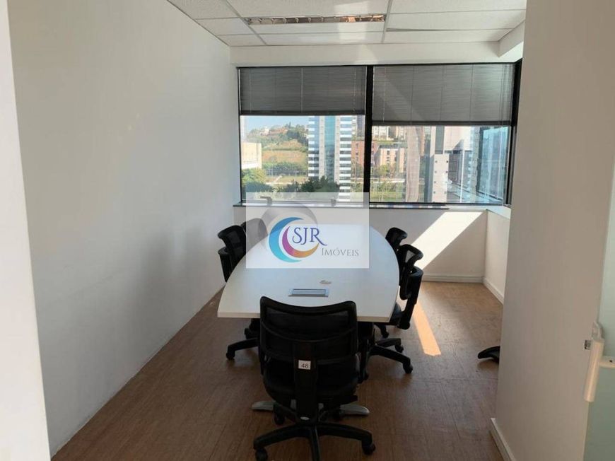 Sala/Conjunto para aluguel possui 588 metros quadrados em Cidade Monções - São Paulo - SP
